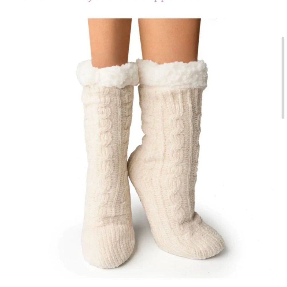 Womens Plush Sherpa Slipper Socks - One Size -  Cream Chenille NIP New & Unworn